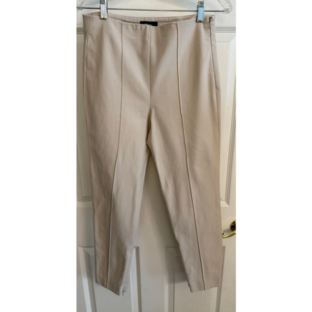 Theory ecru pants w/slit hems pin-tucked front straight fit side zipper size 6